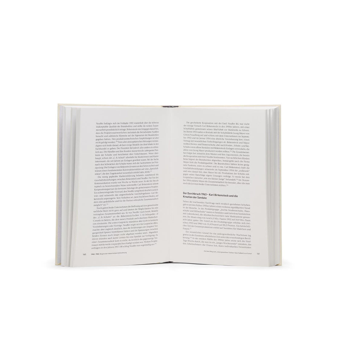 Book BS Corporate History DE Paper Linen White