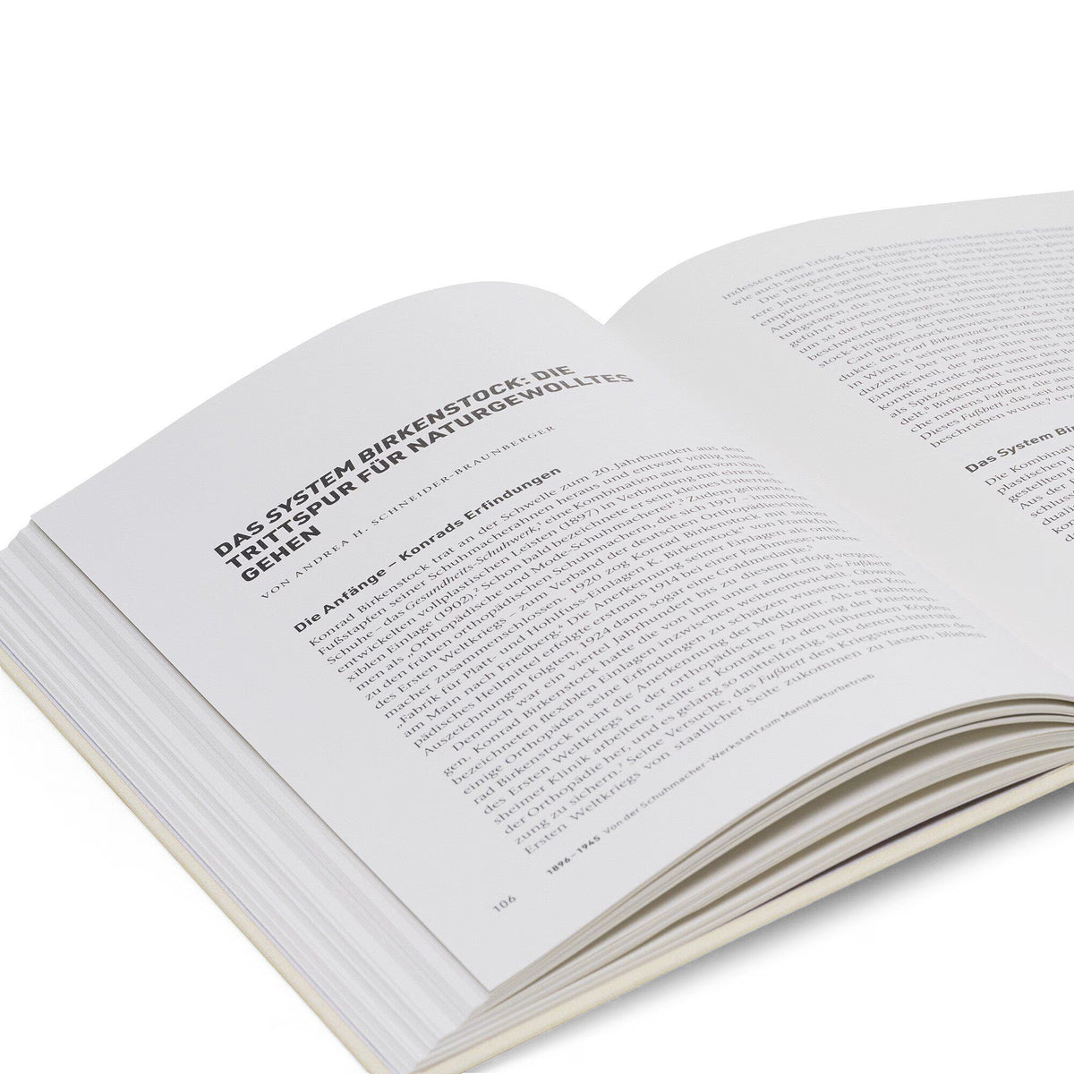 Book BS Corporate History DE Paper Linen White