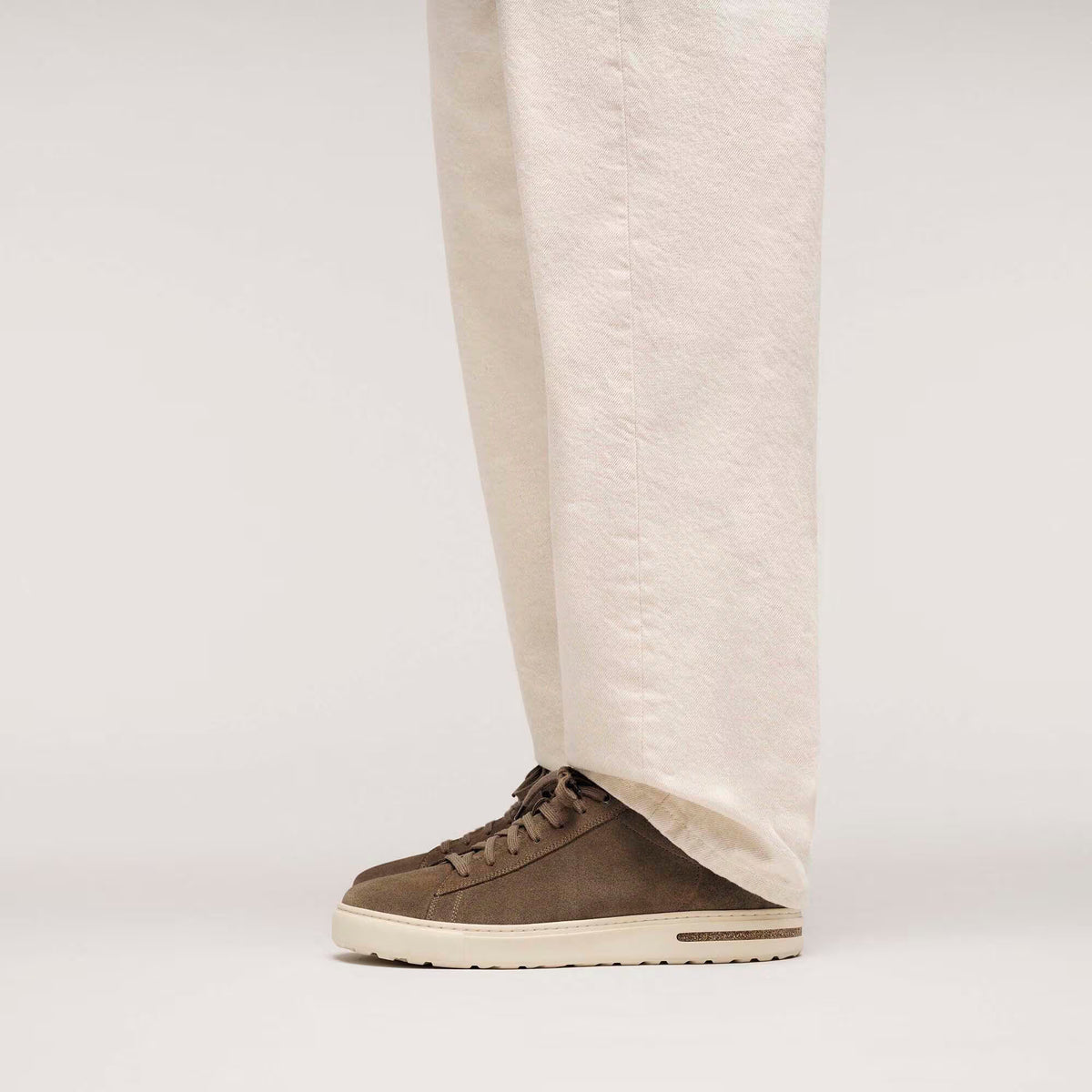 Bend Low Suede Leather