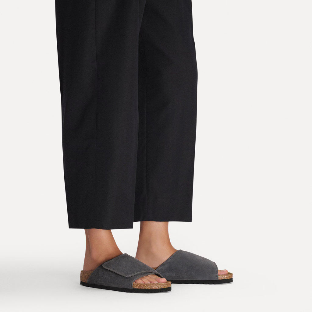 Solana VL Suede Leather